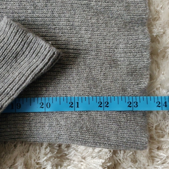 VGUC Grey cowl neck sweater - Picture 5 of 6